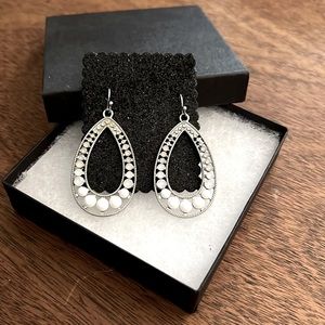 Banana Republic Earings